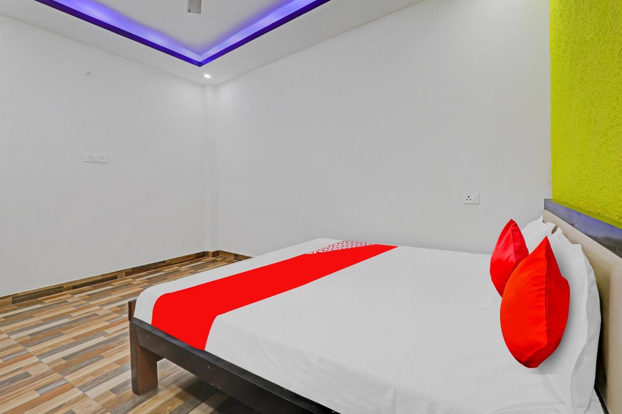 Hotel O R K Hotels 러크나우 외부 사진