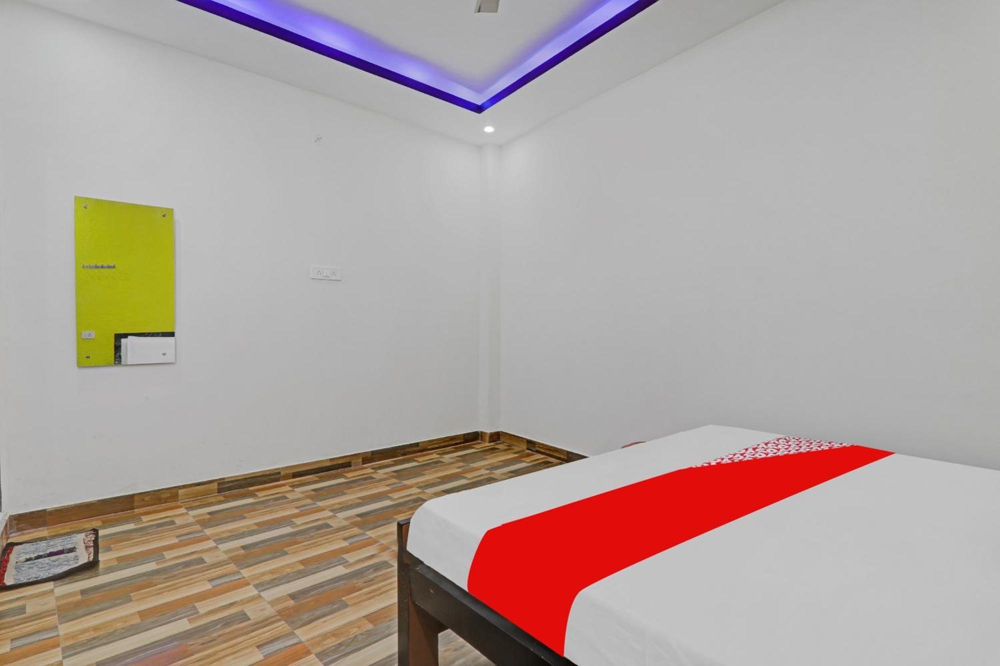 Hotel O R K Hotels 러크나우 외부 사진